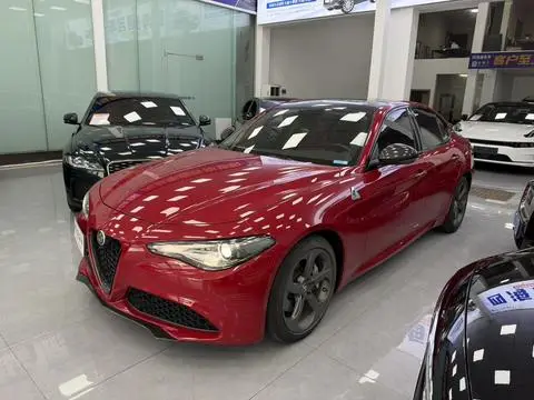 Alfa Romeo Giulia朱丽叶 2021