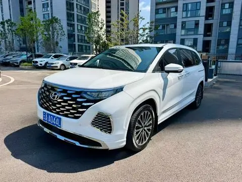 Hyundai Custo 2024