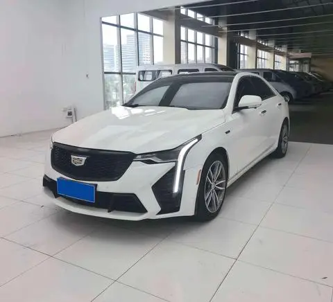 Cadillac CT4 2021