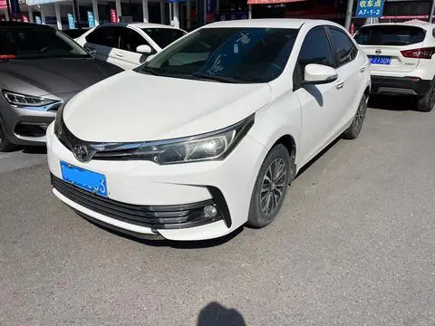 Toyota Corolla 2017 — фото 1