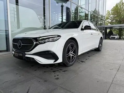 Mercedes-Benz E-Class 2024