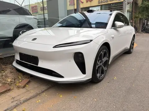 NIO ET5T 2024