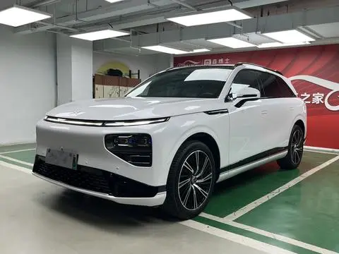 XPeng 小鹏G9 2022