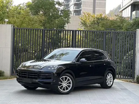 Porsche Cayenne 2024