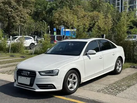 Audi A4L 2015