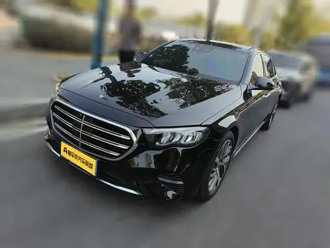 Mercedes-Benz E-Class 2024