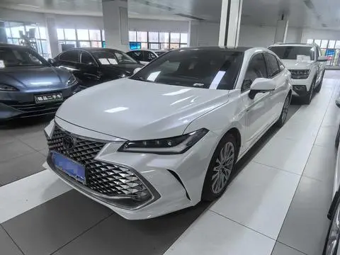 Toyota 亚洲龙 2024