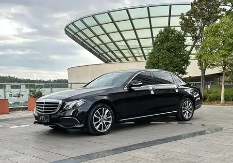 Mercedes-Benz E-Class 2019 — фото 1
