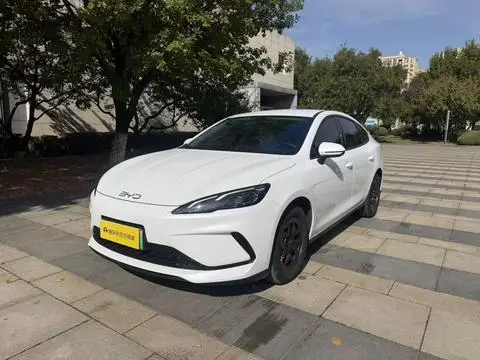 BYD Seal05 DM 2025