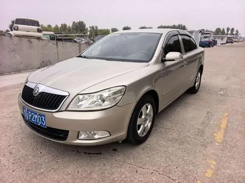 Skoda 明锐 2012 — фото 1