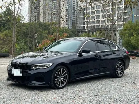 BMW 3 Series 2021 — фото 1