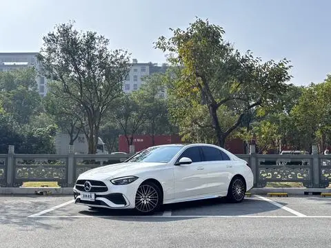 Mercedes-Benz C-Class 2023 — фото 1