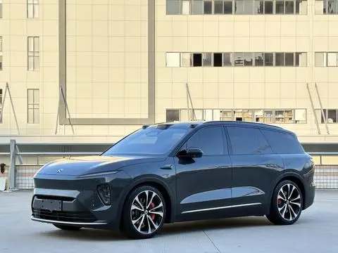 NIO ES8 2023