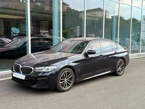 BMW 5 Series 2021 — фото 1
