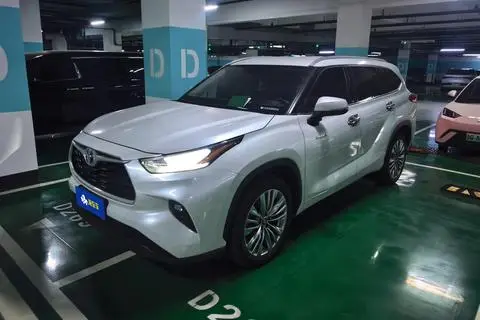 Toyota Highlander 2022