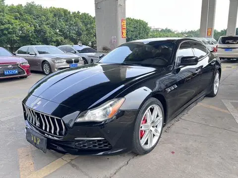 Maserati Quattroporte 2013