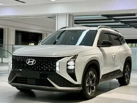 Hyundai ix35 2023 — фото 1