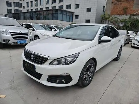 Peugeot 308 2016 — фото 1