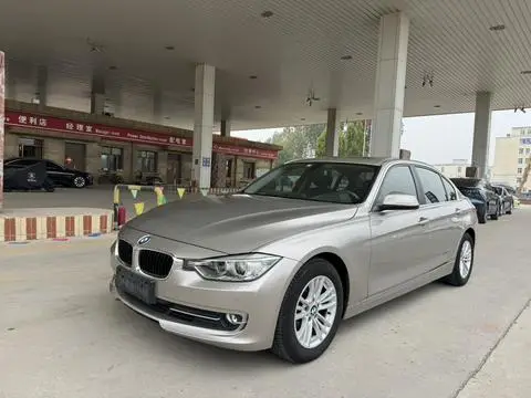BMW 3 Series 2015 — фото 1