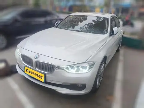 BMW 3 Series 2018 — фото 1