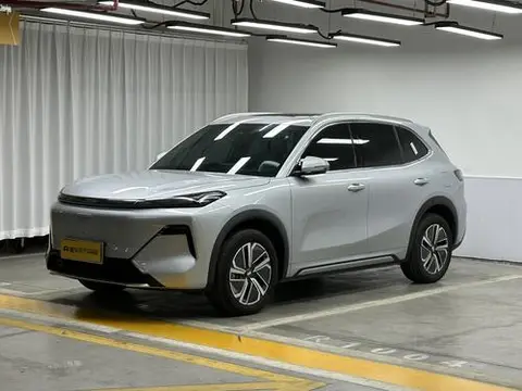 Geely 星舰7 EM-i 2025