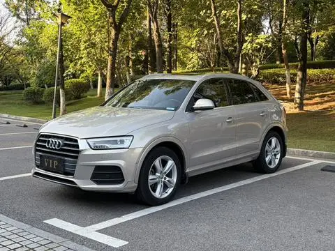 Audi Q3 2017 — фото 1