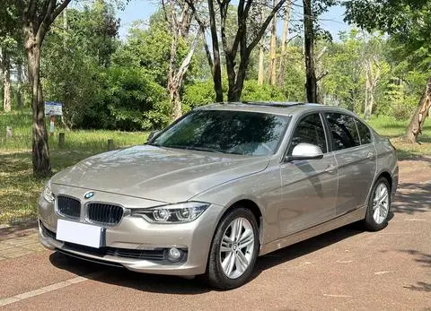 BMW 3 Series 2017 — фото 1