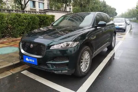Jaguar F-PACE 2018