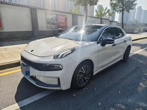 Lynk & Co 03 2021