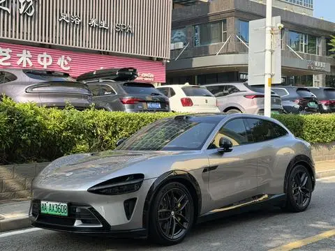 Xiaomi YU7 2025
