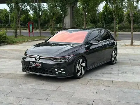 Volkswagen Golf GTI 2021