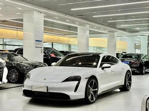 Porsche Taycan 2019