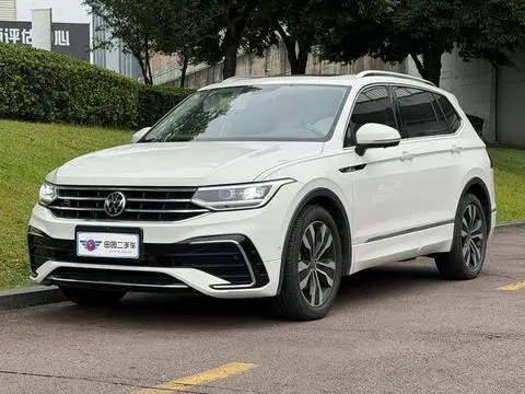 Volkswagen Tiguan L 2022
