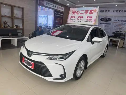 Toyota Corolla 2021 — фото 1