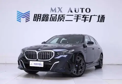 BMW 5 Series 2025