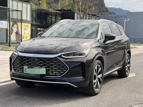 BYD Tang DM 2025 — фото 1