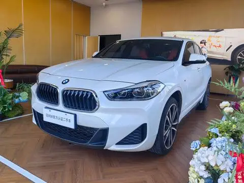 BMW X2 2021 — фото 1
