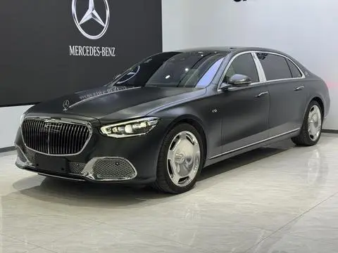 Mercedes-Benz 迈巴赫S-Class 2022