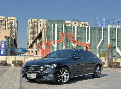 Mercedes-Benz E-Class 2025