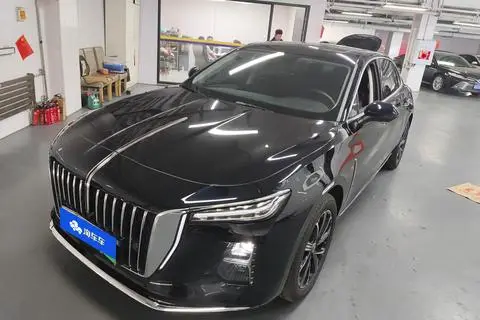 Hongqi H5 PHEV 2025