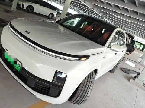 Li L8 2025