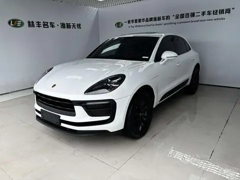 Porsche Macan 2022 — фото 1