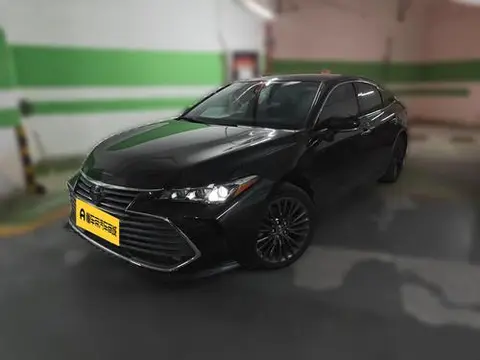 Toyota 亚洲龙 2019