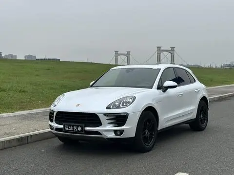 Porsche Macan 2017
