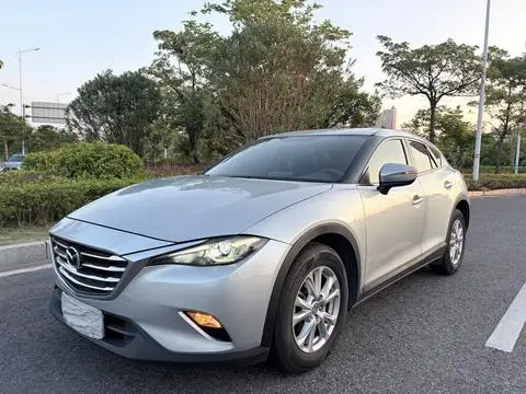 Mazda CX-4 2018 — фото 1