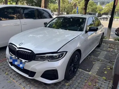 BMW 3 Series 2021 — фото 1