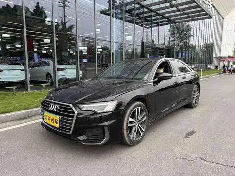 Audi A6L 2021 — фото 1