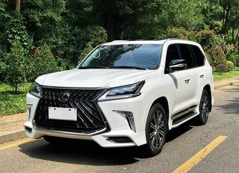 Lexus LX 2019