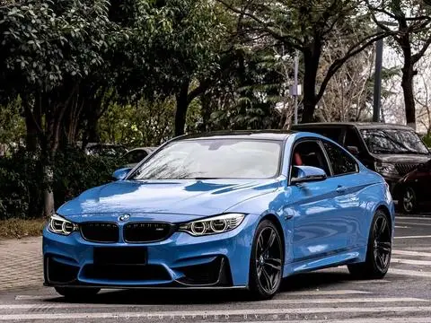 BMW M4 2014