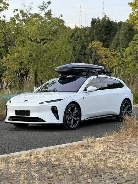 NIO ET5T 2024
